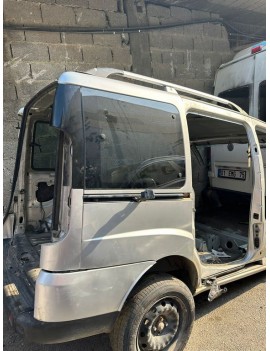 2007 FİAT DOBLO ARKA SAĞ KESME ÇAMURLUK