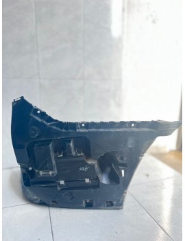 BMW F10 SAĞ ARKA TAMPON BRAKETİ