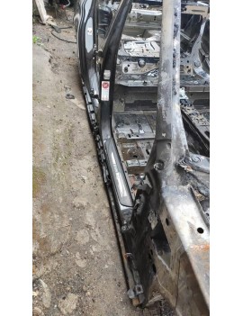 BMW F10 SAĞ KESME MARŞPİYEL 