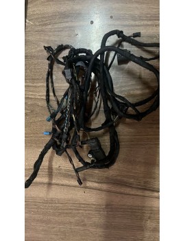 BMW F10 5 SERİSİ SAĞ ÖN KAPI TESİSATI