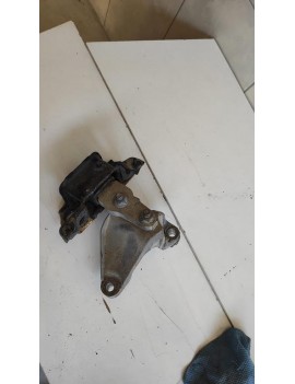8V51 7M125 AC 2012 Ford Fiesta Şanzıman Bağlantı Braketi