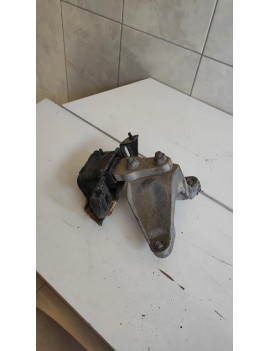 8V51 7M125 AC 2012 Ford Fiesta Şanzıman Bağlantı Braketi