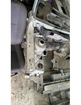 2012 SKODA FABİA SAĞ PODYE ŞASE