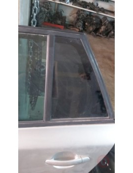 2012 SKODA FABİA SCOUT ARKA SOL KELEBEK CAMI 