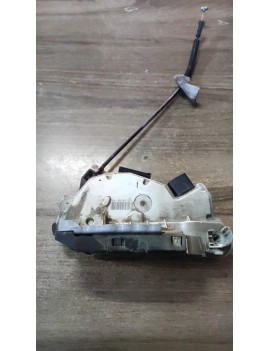 5N1 837 015 E 2012 SKODA FABİA SOL KAPI KİLİDİ
