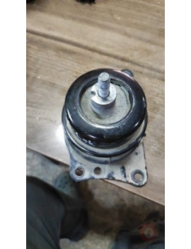 6R0199167 SKODA FABİA MOTOR TAKOZU