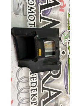 243224191R 2013 DACİA DOKKER SİGORTA KUTUSU KAPAĞI