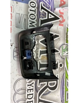 275009445R DACİA DOKKER KLİMA KONTROL PANEL ÇERCEVESİ