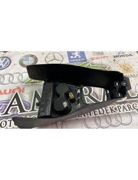 969103875R 2013 DACİA DOKKER ORTA KONSOL VE BARDAKLIK