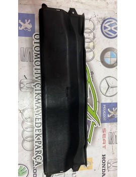 583-33030 PEUGEOT PARTNER ARKA BAĞAJ PLASTİĞİ