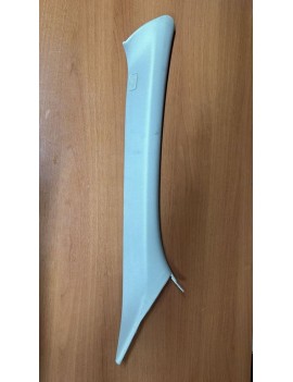 31102346 RH 2019 VOLVO V40 SAĞÖN DİREK BAKALİTİ