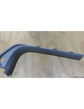 31267987 IH VOLVO V40 SOL EŞİK BAKALİTİ