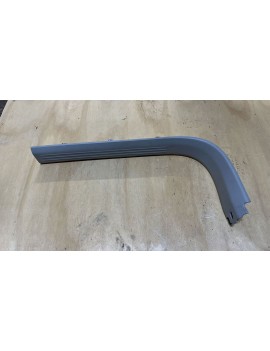 31267988 RH VOLVO V40 SAĞ EŞİK BAKALİTİ