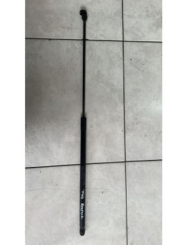 31298282 2019 VOLVO V40 KAPUT AMORTİSÖR
