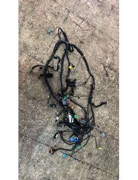 31334621 2019 VOLVO V40 GÖĞÜS TESİSATI