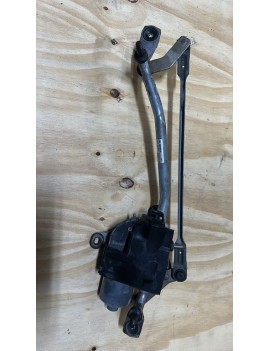 31378674 2019 VOLVO V40 ÖN CAM SİLECEK MOTORU