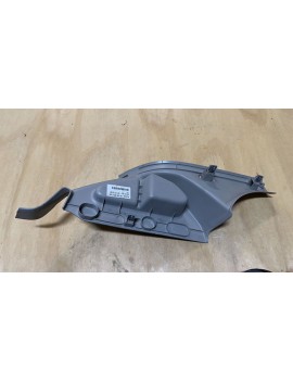31403181 RH 2019 VOLVO V40 SAĞ İÇ PLASTİK
