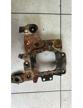 31420307 2019 VOLVO HAVA FİLİTRE KUTUSU ALT TUTUCU