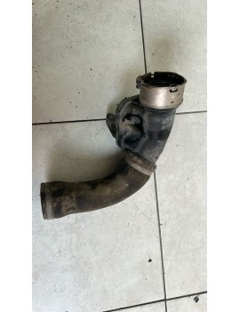 31422061 2019 VOLVO V40 TURBO İNTERCOOLER BORUSU