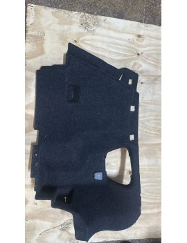 31484569 RH 2019 VOLVO V40 SAĞ ARKA BAĞAJ KAPLAMA