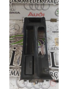 BMW E36 ORTA KONSOL 