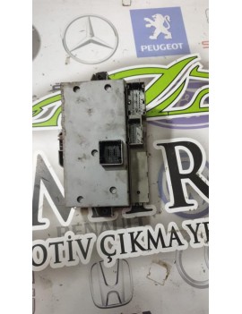FİAT DOBLO İÇ SİGORTA KUTUSU BSİ 51744898