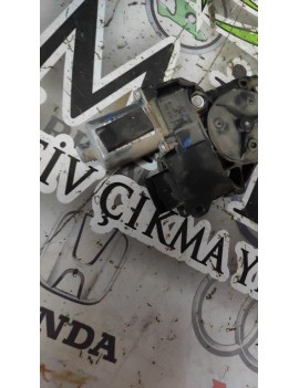 2015 FİAT FİORİNO SAĞ CAM MOTORU