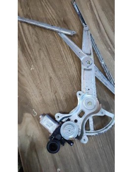 2002 TOYOTA VERSO SAĞ ÖN CAM KRİKOSU VE MOTORU