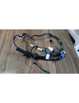 2002 TOYOTA VERSO SAĞ ÖN KAPI TESİSATI 