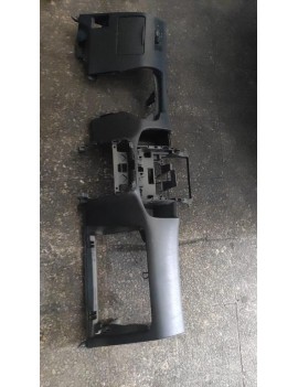 2003 TOYOTA VERSO ALT GÖĞÜS