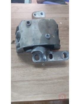 VW BORA 1.9 AHF SAĞ MOTOR KULAĞI