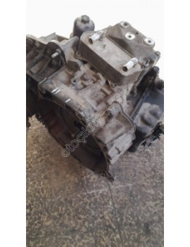 2010 VW CADDY 1.9 BLS OTOMATİK ŞANZUMAN(ESKİ İADELİ)