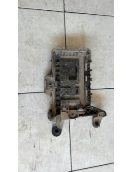 2010 VW CADDY 1.9 OTOMATİK BLS MOTOR AKÜ ALTLIĞI